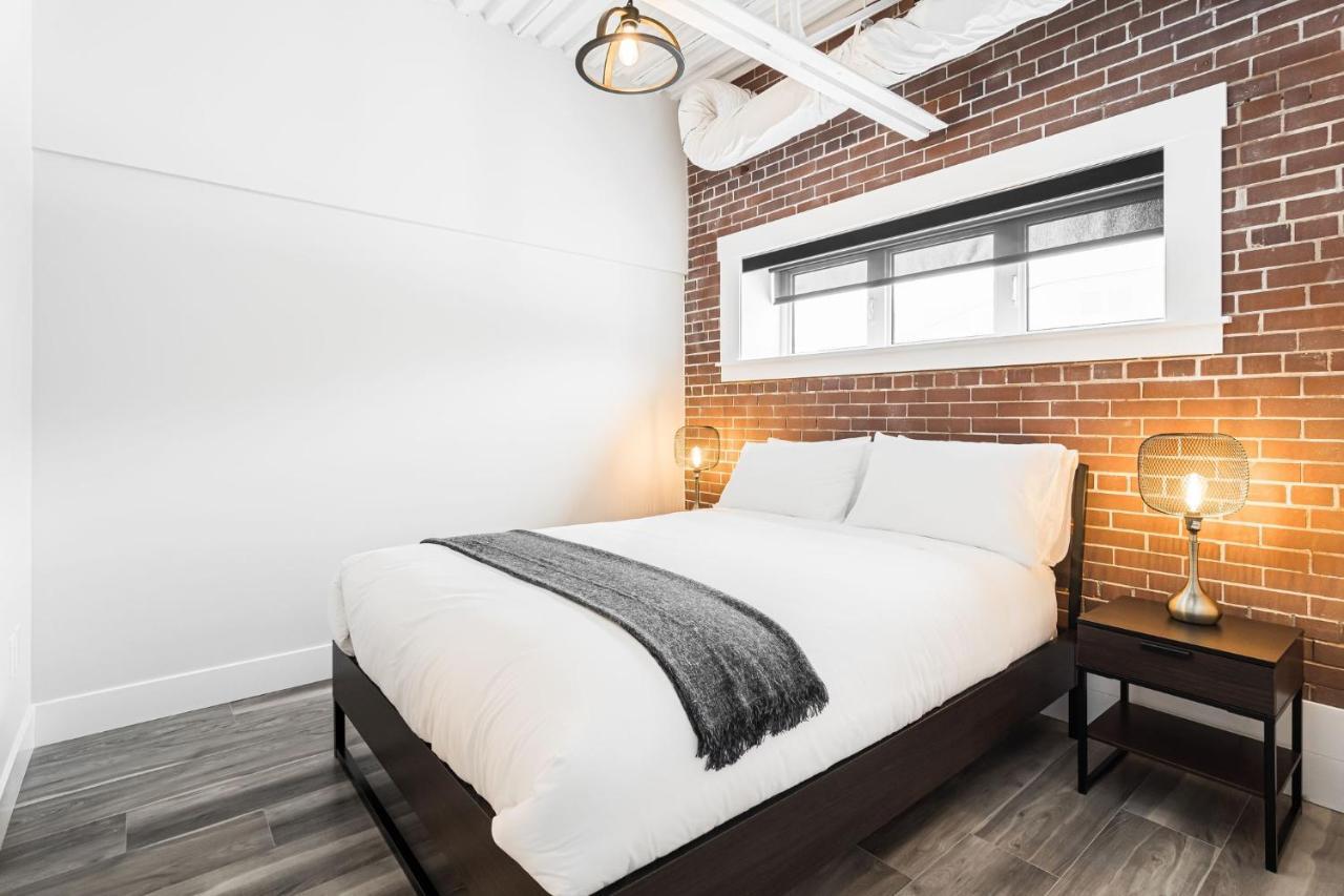 Station 1 By Terra Hospitality Aparthotel Moncton Eksteriør bilde