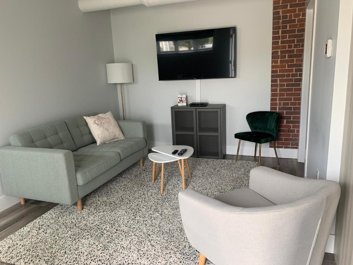 Station 1 By Terra Hospitality Aparthotel Moncton Eksteriør bilde
