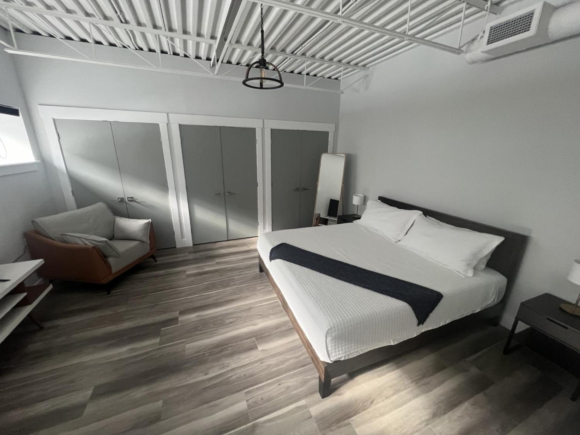 Station 1 By Terra Hospitality Aparthotel Moncton Eksteriør bilde